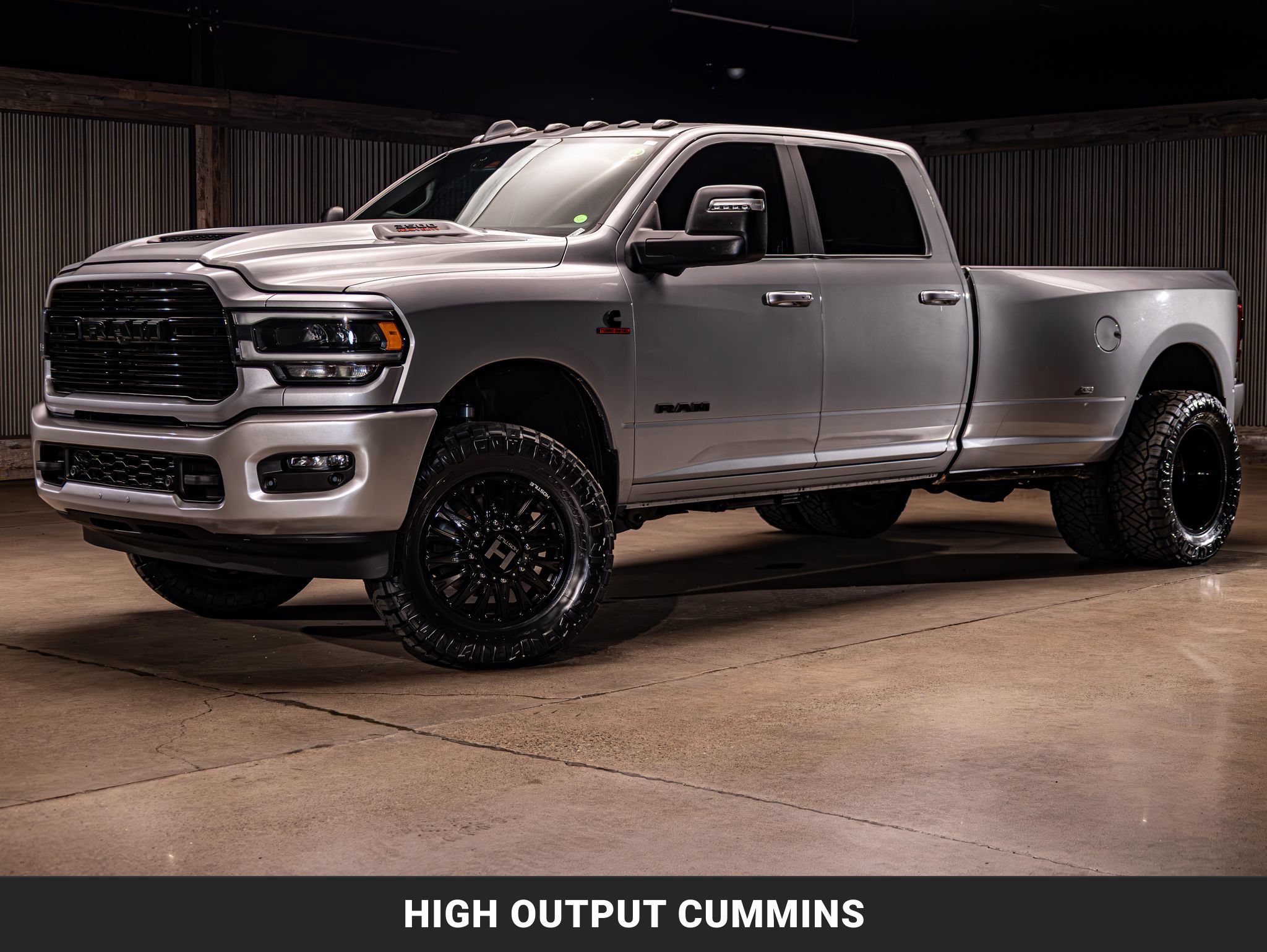 Used 2023 RAM 3500 Laramie AWD/4WD image 5