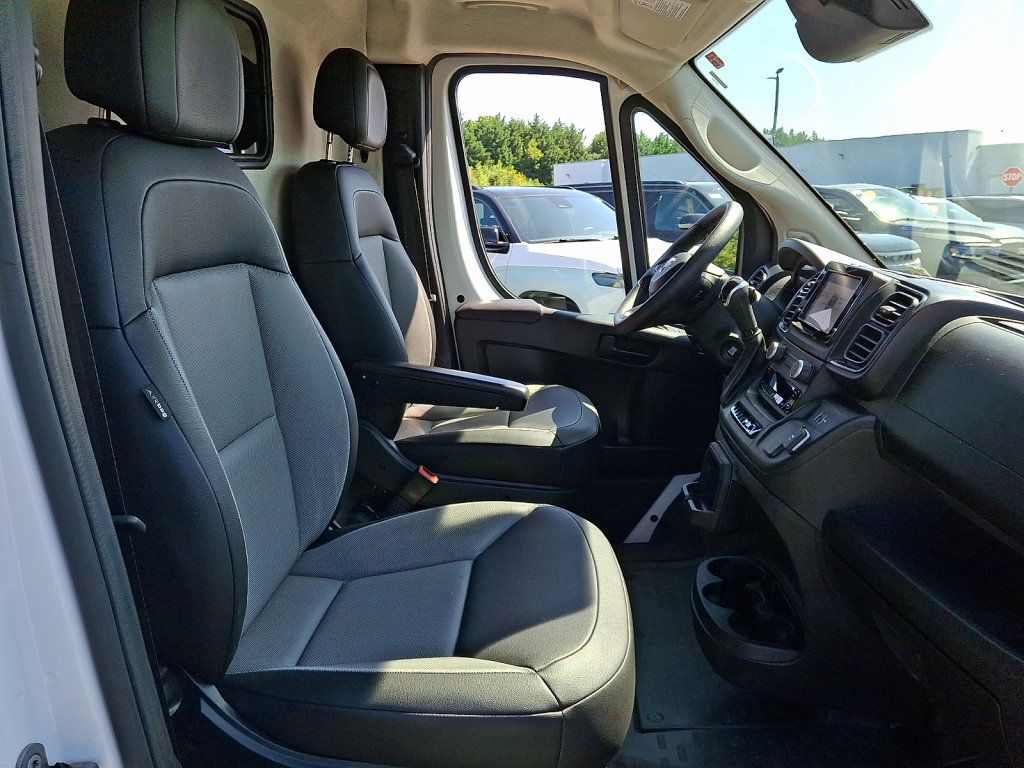 Used 2025 RAM ProMaster 2500 w/ Convenience Group FWD image 12
