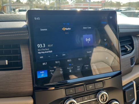 Used 2024 Ford Expedition Max Limited image 33