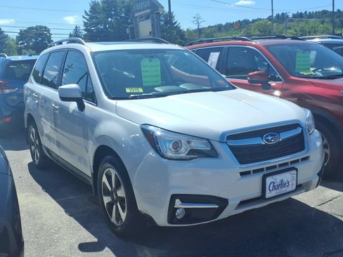 Used 2018 Subaru Forester 2.5i Limited AWD/4WD image 3