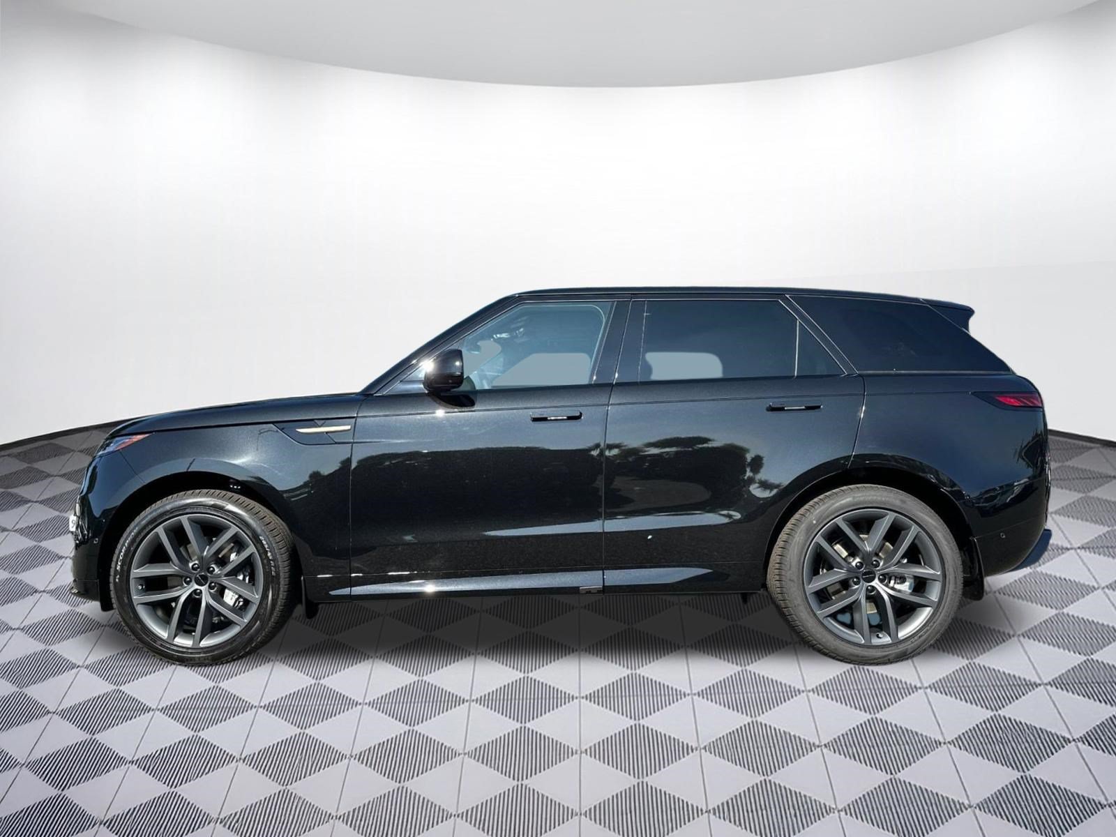 New 2026 Land Rover Range Rover Sport Dynamic SE AWD/4WD image 2