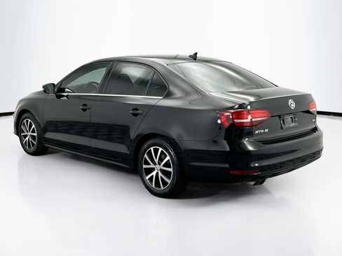 Used 2018 Volkswagen Jetta SE image 7