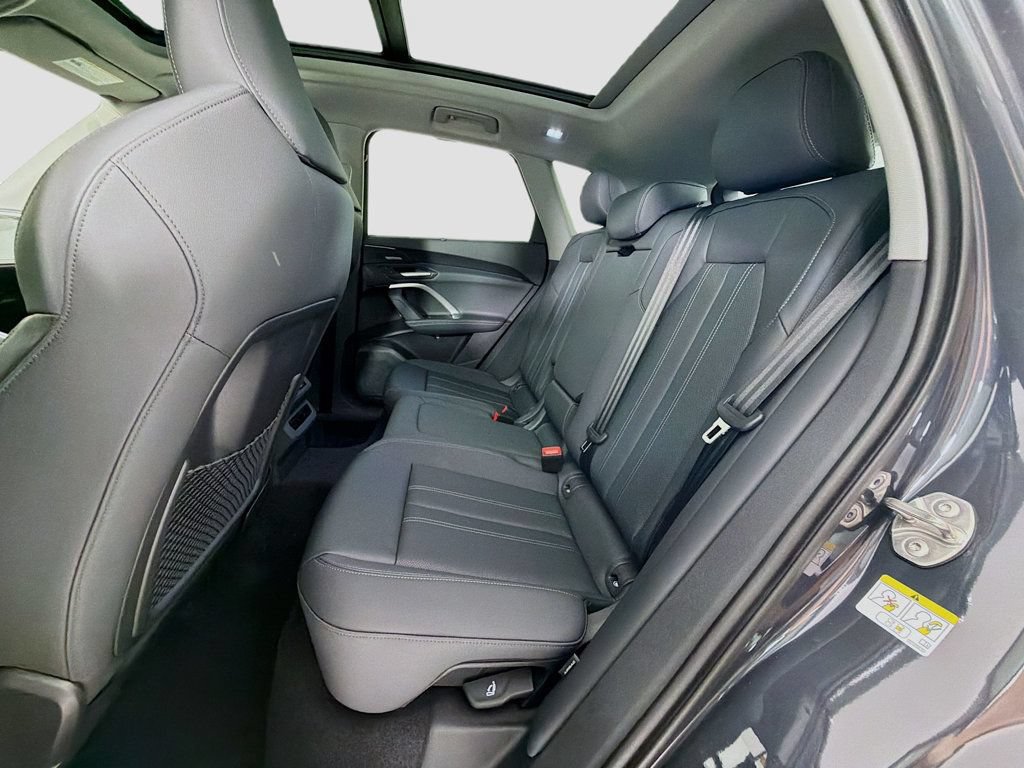 New 2026 Audi Q5 Premium Plus w/ Premium Plus AWD/4WD image 26
