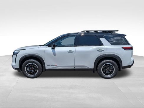 New 2026 Nissan Pathfinder Rock Creek w/ Rock Creek Premium Package AWD/4WD image 9
