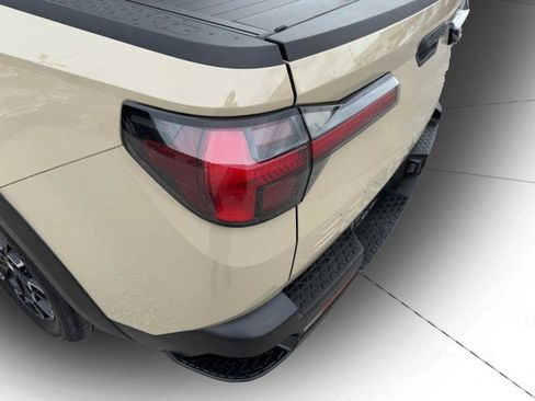 Used 2023 Hyundai Santa Cruz SEL w/ Activity Package image 13