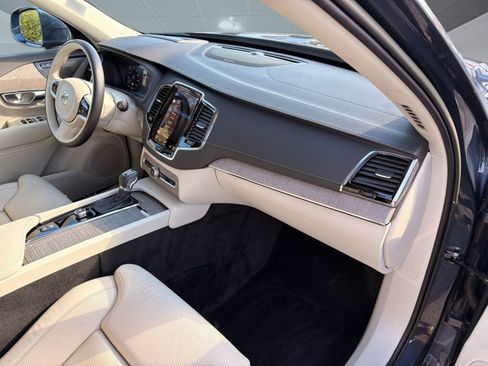 Certified 2022 Volvo XC90 T6 Inscription image 28