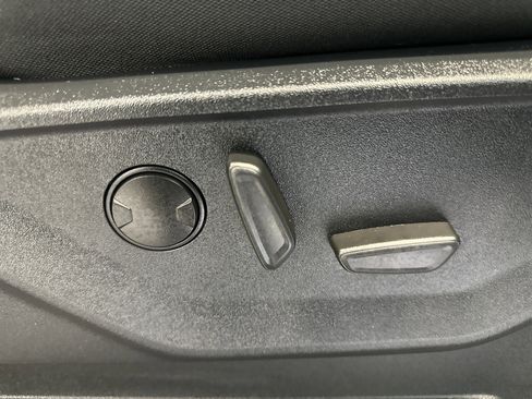 Certified 2023 Ford F150 XLT w/ Equipment Group 302A High image 26