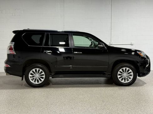 Used 2019 Lexus GX 460 Premium AWD/4WD image 5