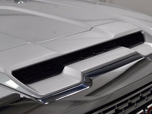 Used 2023 GMC Sierra 2500 Denali w/ Denali Ultimate Package image 16