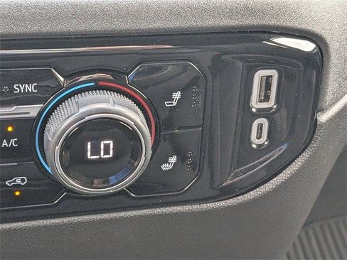 Certified 2024 Chevrolet Silverado 2500 LT w/ All Star Edition image 26