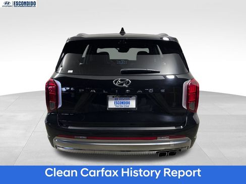 Certified 2024 Hyundai Palisade Calligraphy FWD image 4