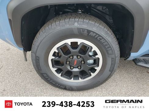 New 2026 Toyota 4Runner TRD Off-Road Premium AWD/4WD image 12