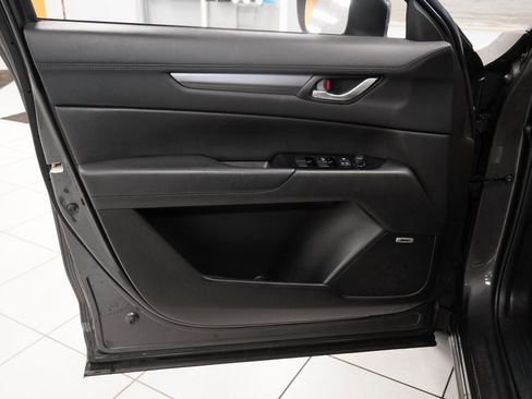 Used 2017 MAZDA CX-5 Touring w/ Preferred Equipment Package image 18