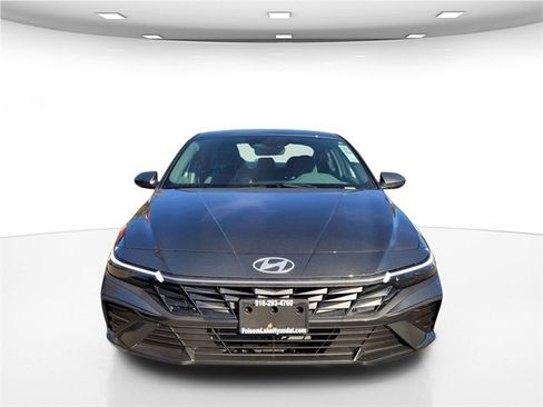 New 2026 Hyundai Elantra Blue image 2