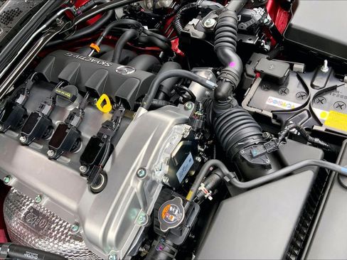 New 2026 MAZDA MX-5 Miata RF Grand Touring RWD image 17