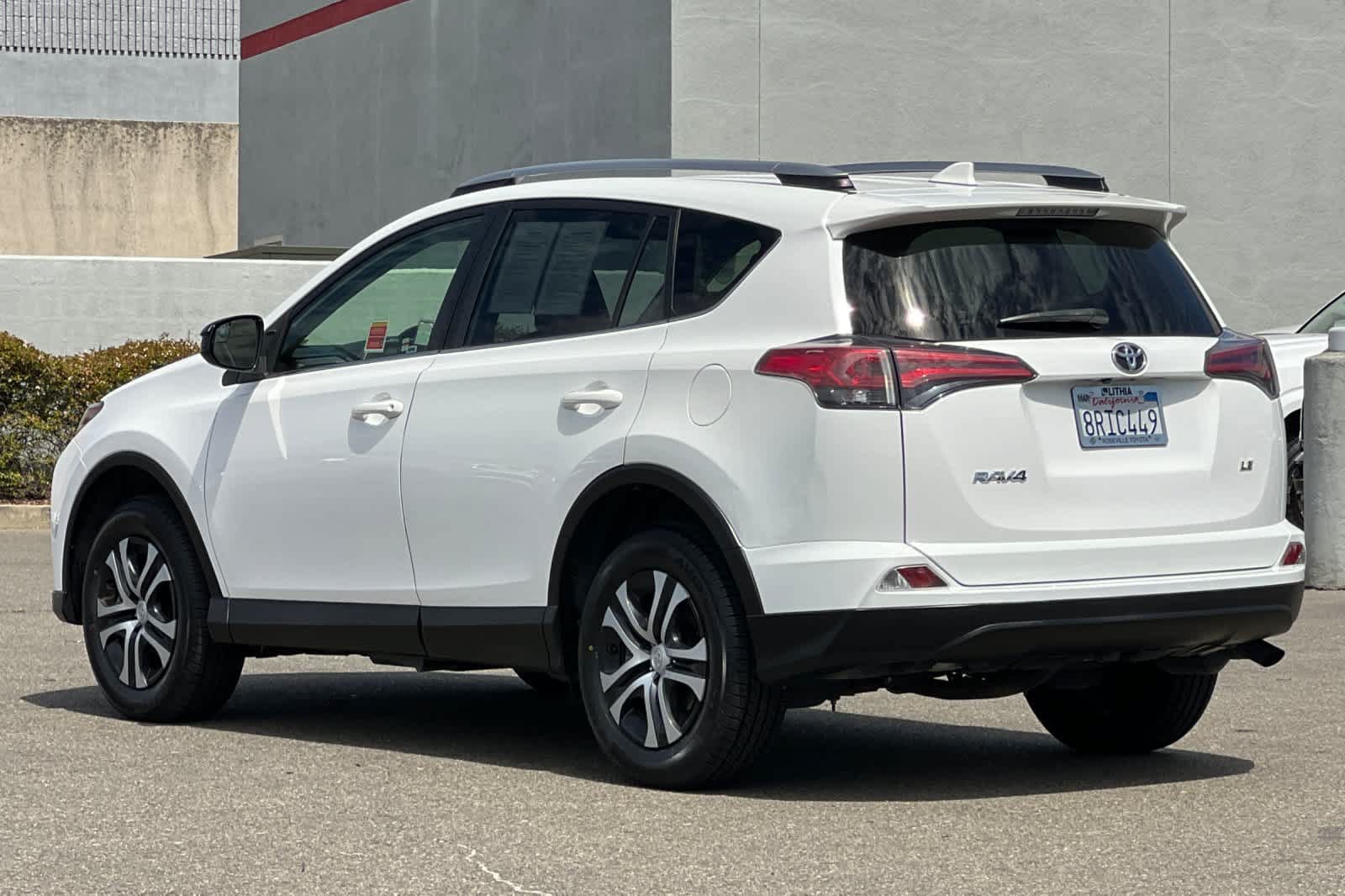 Used 2017 Toyota RAV4 LE w/ Carpet Mat Package FWD image 7