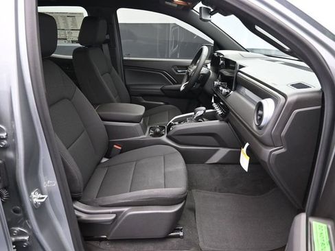 New 2026 Chevrolet Colorado LT image 39
