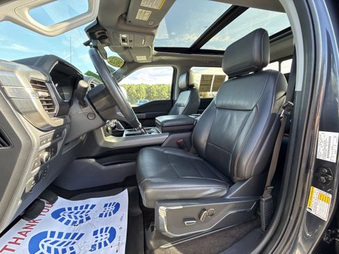 Certified 2022 Ford F150 Lariat w/ Equipment Group 502A High image 16