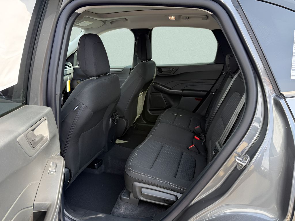 New 2026 Ford Escape Active w/ Cold Weather Package AWD/4WD image 5