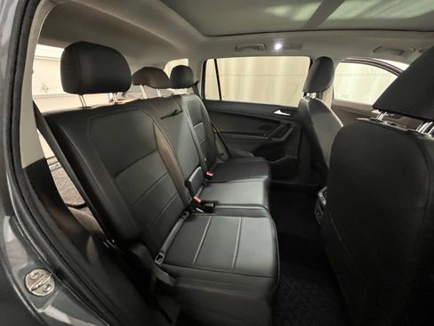 Used 2020 Volkswagen Tiguan S image 27
