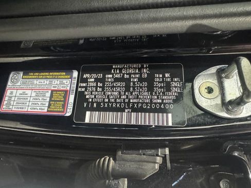 Used 2023 Kia Sorento SX AWD/4WD image 40
