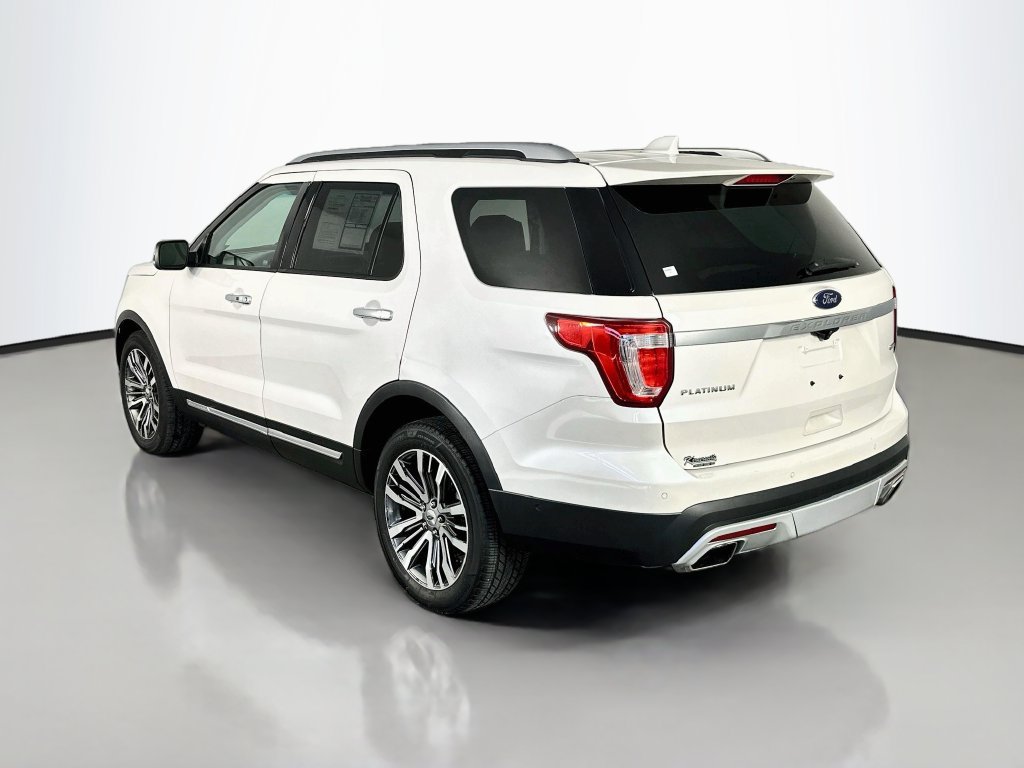 Used 2016 Ford Explorer Platinum AWD/4WD image 5