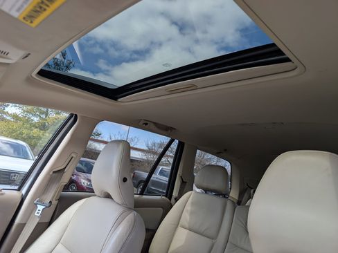 Used 2013 Volvo XC90 3.2 image 15