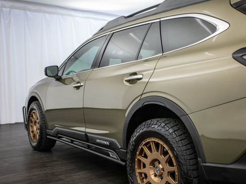 Used 2020 Subaru Outback Touring XT image 32