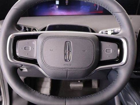 New 2026 Lincoln Nautilus Premier AWD/4WD image 3