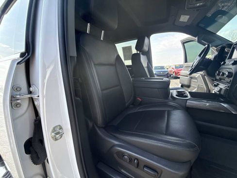 Certified 2020 Chevrolet Silverado 2500 LTZ w/ LTZ Plus Package AWD/4WD image 23