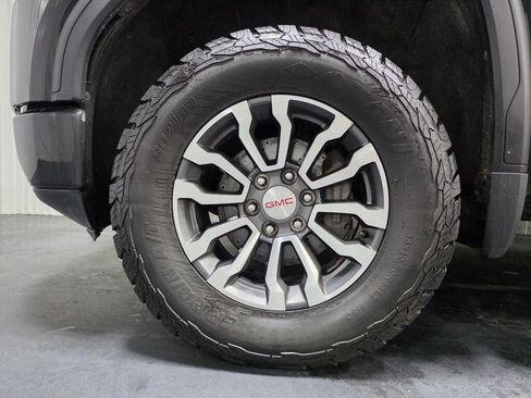 Used 2019 GMC Sierra 1500 AT4 w/ AT4 Preferred Package AWD/4WD image 6