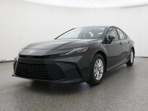 New 2026 Toyota Camry LE image 4