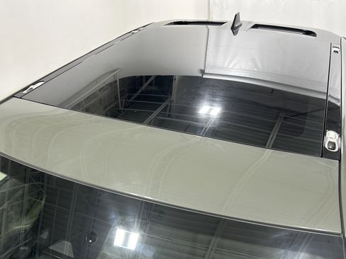 Used 2022 Rivian R1T Launch Edition image 13