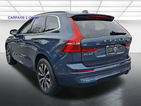 Certified 2023 Volvo XC60 B5 Core w/ Climate Package image 4