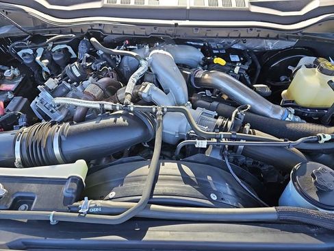 Certified 2021 Ford F250 Lariat w/ Chrome Package AWD/4WD image 32