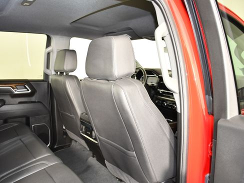 Used 2025 GMC Sierra 1500 Elevation w/ Elevation Premium Package AWD/4WD image 47