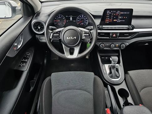 Used 2023 Kia Forte LXS FWD image 11