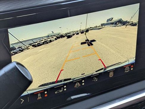 Used 2025 GMC Sierra 2500 Denali Ultimate image 12