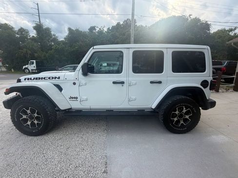 Used 2019 Jeep Wrangler Unlimited Rubicon AWD/4WD image 4