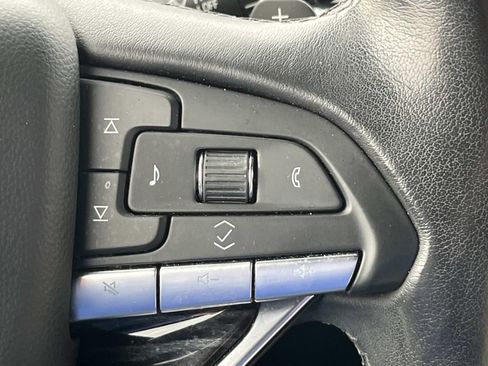 Used 2021 Cadillac Escalade Sport w/ Driver Assist Tech Package image 32