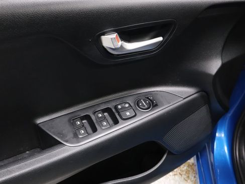 Used 2022 Kia Rio S w/ Technology Package FWD image 22