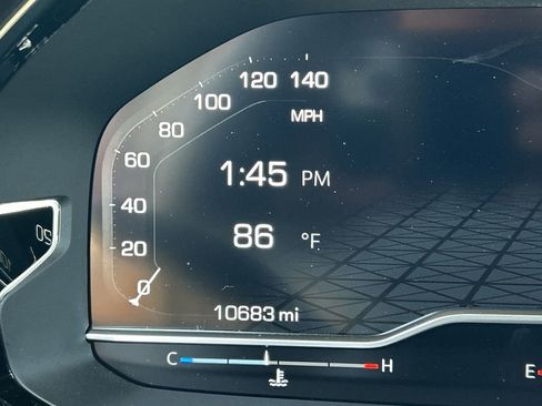 Used 2024 GMC Yukon XL Denali w/ Max Trailering Package image 12