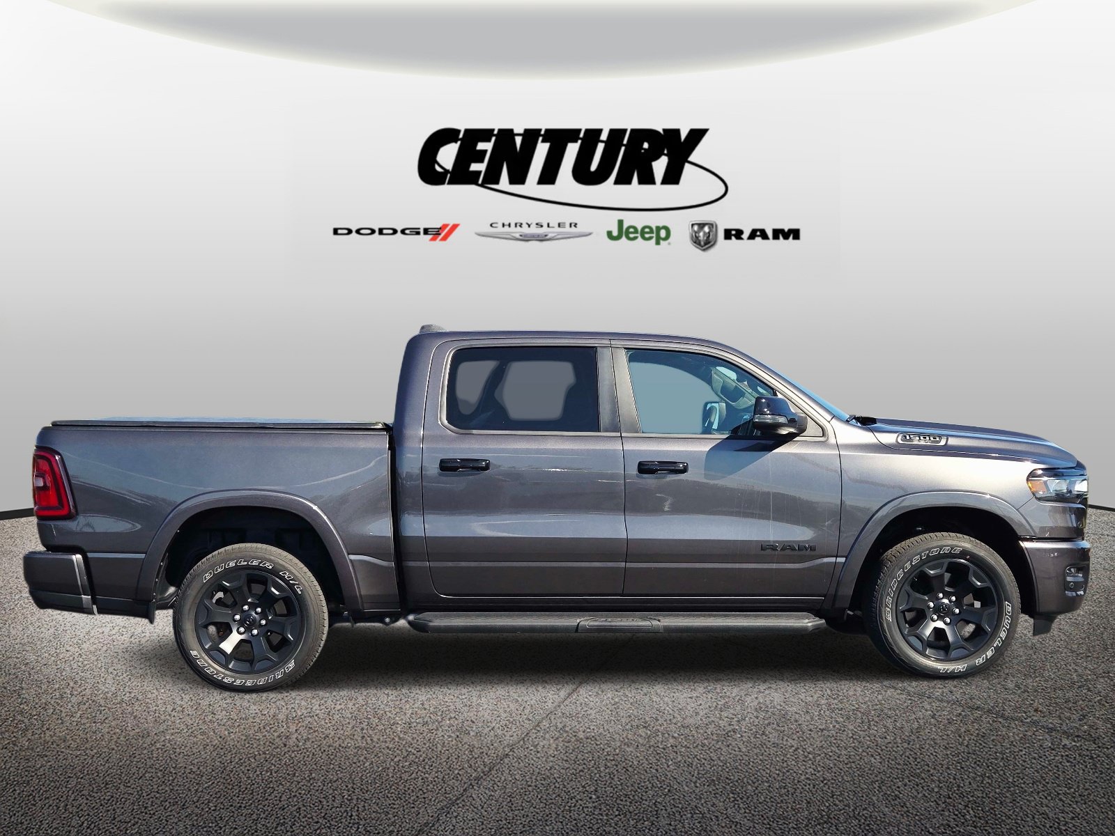 Used 2025 RAM 1500 Big Horn AWD/4WD image 2