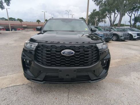 New 2026 Ford Explorer ST-Line w/ ST-Line Street Pack RWD image 10