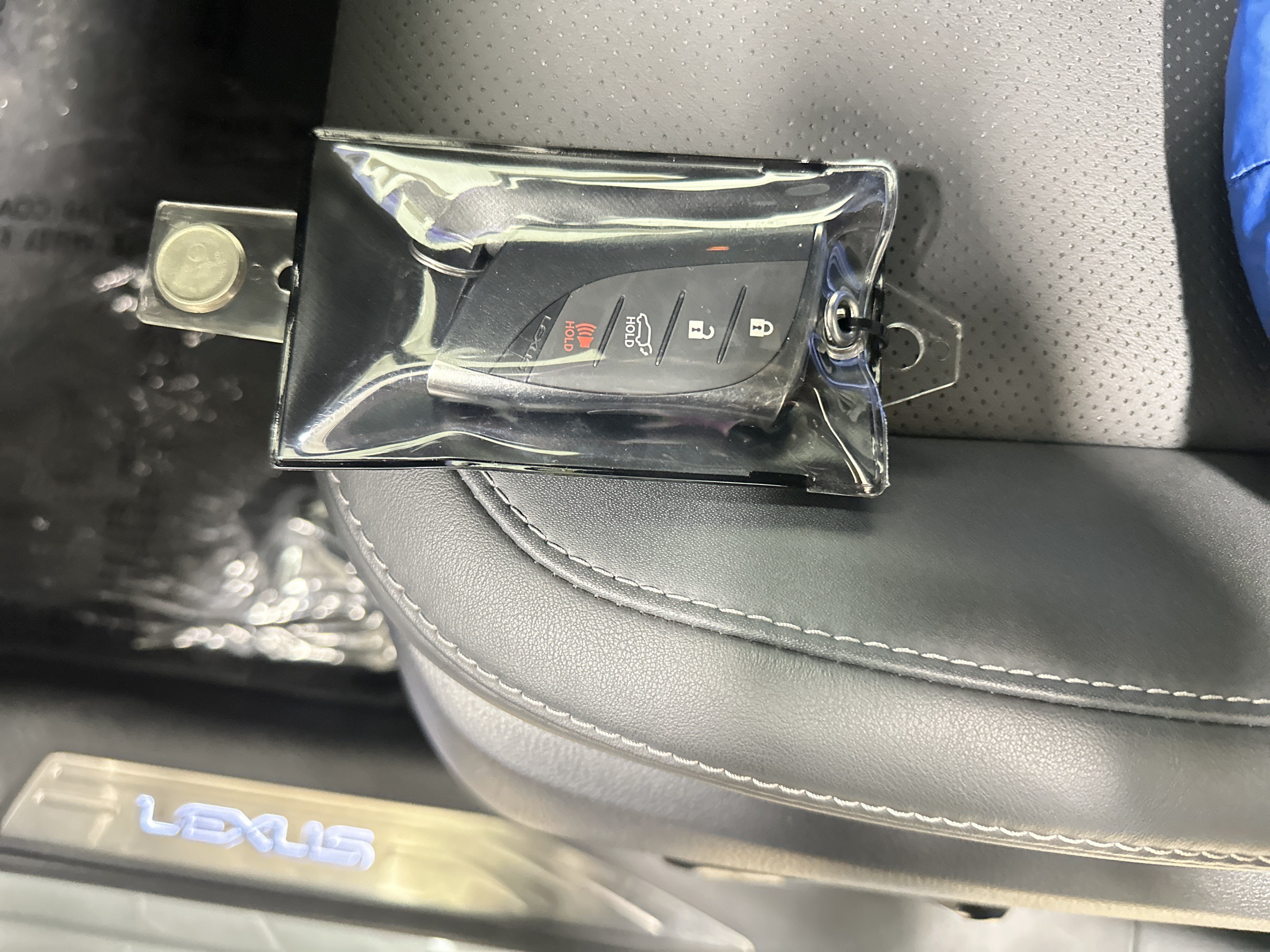 Certified 2025 Lexus RX 350h w/ Accessory Package (K3) AWD/4WD image 36