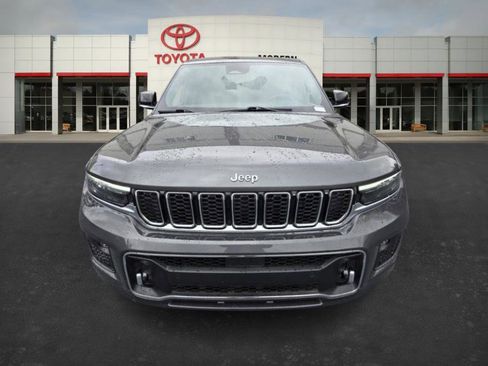 Used 2023 Jeep Grand Cherokee L Overland image 2