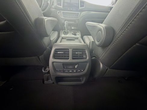 Used 2017 Honda Pilot EX-L image 26