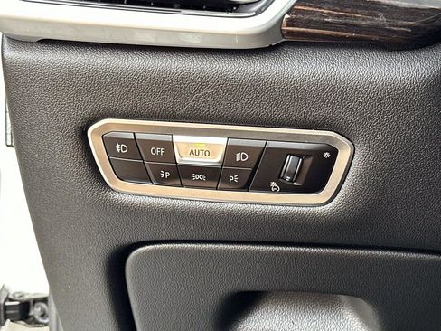 Used 2021 BMW X5 xDrive40i w/ Premium Package image 29