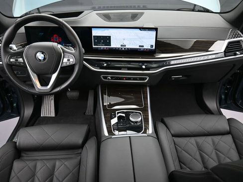 Used 2025 BMW X5 xDrive40i image 13