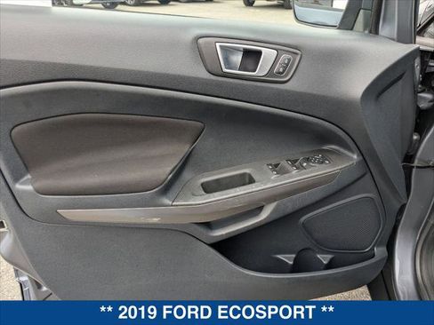 Used 2019 Ford EcoSport SE w/ SE Convenience Package FWD image 10